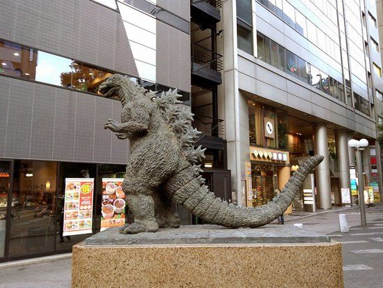 Estatua de Godzilla